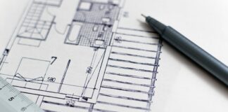 Ile bierze firma za budowę domu?