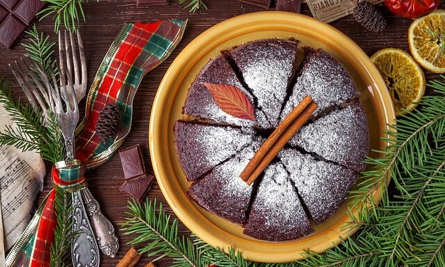 Kiedy najlepiej upiec biszkopt na tort?