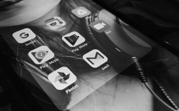 Czy Gmail działa na iPhone?