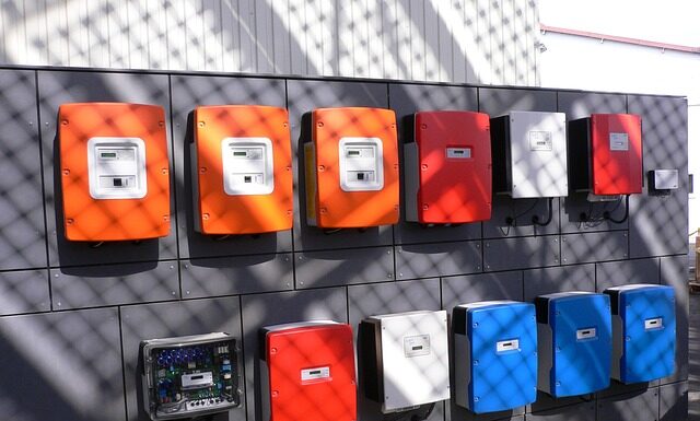 Czy falownik zwiększa obroty silnika?